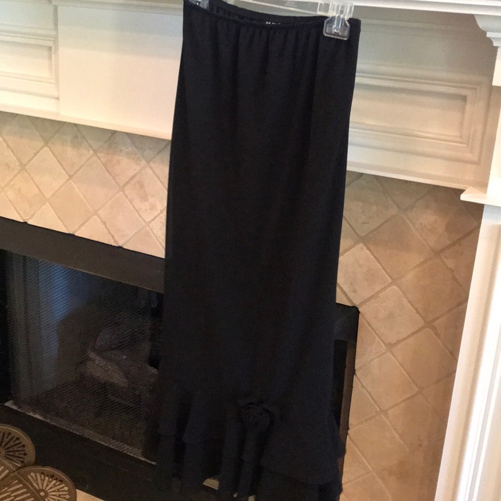 MSK Black crepe long skirt